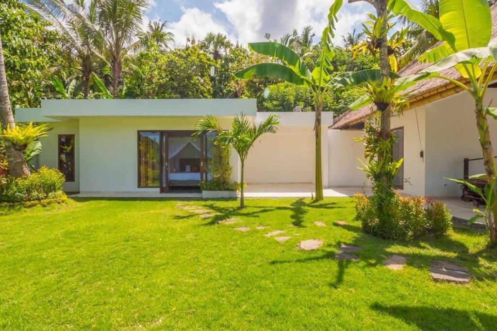 Villa Hidden Pearl, With Private Cook And Pool Karangasem Exterior foto