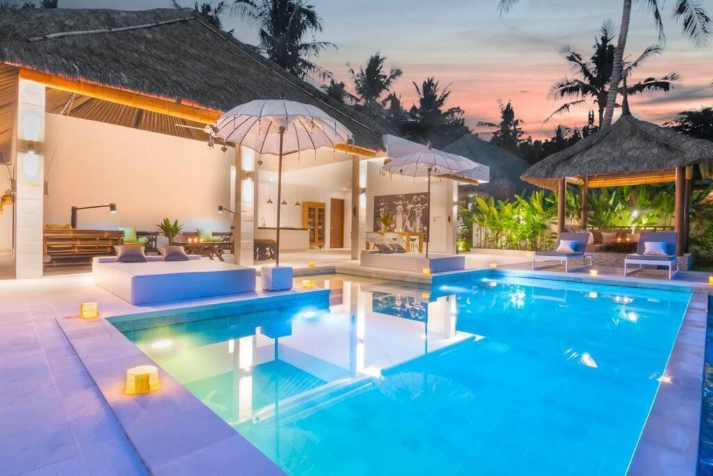 Villa Hidden Pearl, With Private Cook And Pool Karangasem Exterior foto